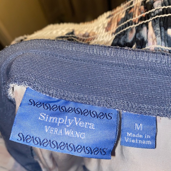 Gorgeous Simply Vera Wang Dress - Picture 9 of 9